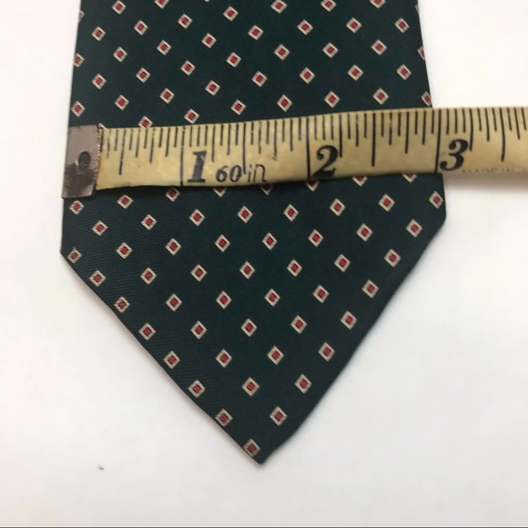 CHRISTIAN DIOR all silk authentic designer luxury tie. - Picture 4 of 5